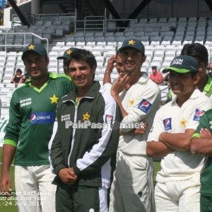 Pakistan v Australia Test Series - 2nd Test - Headingley - Day 4