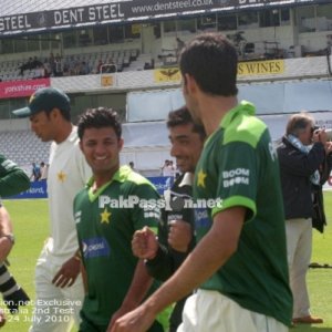 Pakistan v Australia Test Series - 2nd Test - Headingley - Day 4