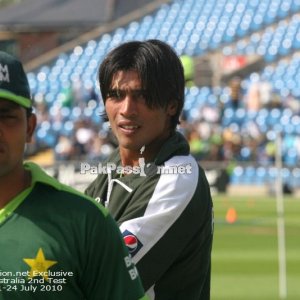 Pakistan v Australia Test Series - 2nd Test - Headingley - Day 4