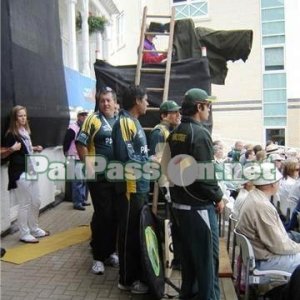 Pakistan team and staff at Trent Bridge