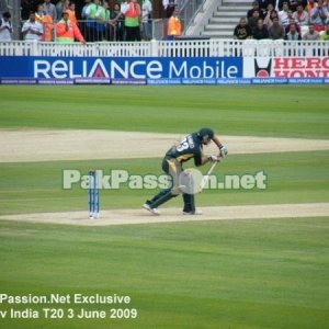 Ahmad Shehzad confidently defends one