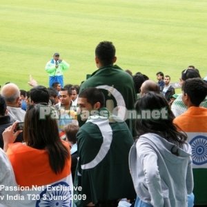 Pakistani and Indian supporters at The Oval