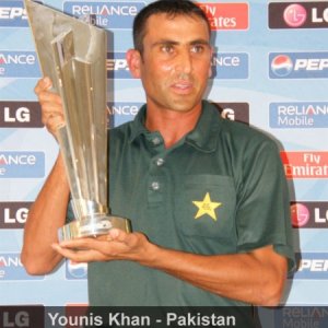 Younis Khan with the 2009 ICC Twenty20 World Cup Trophy
