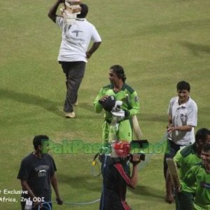 Shoaib Akhtar and Abdul Razzaq