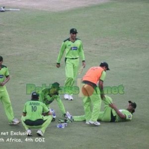 Pakistani Players Warming Up