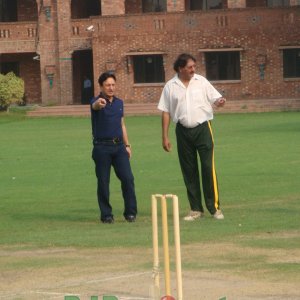 Abdul Qadir and Safraz Nawaz