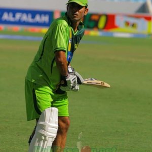 Abdur Rehman practicing his batting