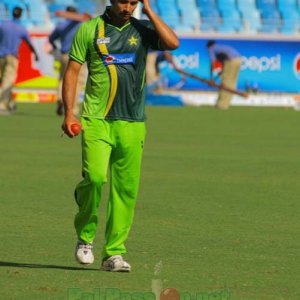 Aizaz Cheema getting ready to practice his bowling