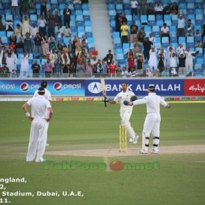 Younis Khan gets his twentieth hundred in Test cricket