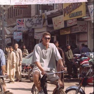 Fanie de Villiers cycling in Faisalabad
