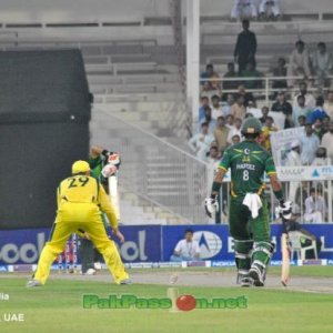 Nasir Jamshed batting