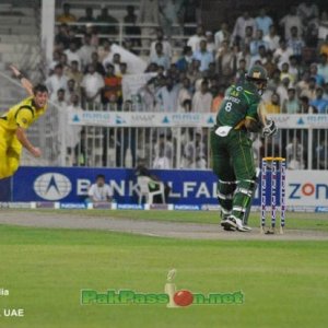 Hafeez playing shot