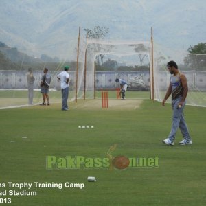 Wahab Riaz bowling in the nets