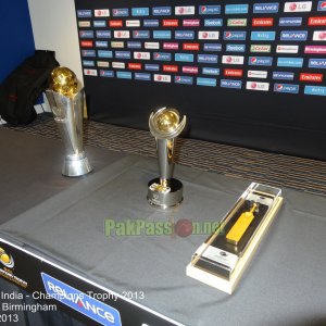 Media 'England vs India - Champions Trophy Final' in category 'England vs India, 23rd June 2013, Edgbaston'