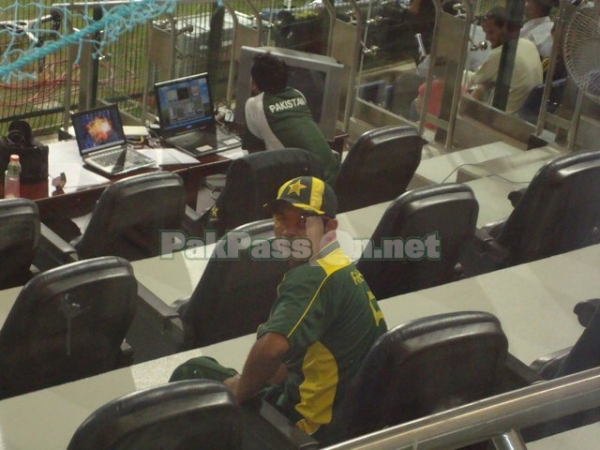 1st ODI: Pakistan vs New Zealand – Abu Dhabi Nov 2009