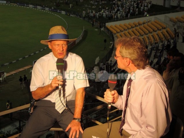 1st ODI: Pakistan vs New Zealand – Abu Dhabi Nov 2009