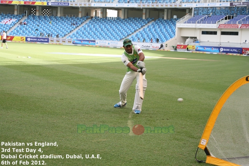 25.4. Wahab Riaz Batting