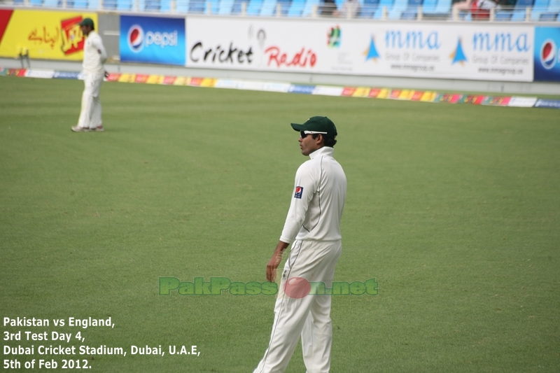 29.1. Umar Akmal