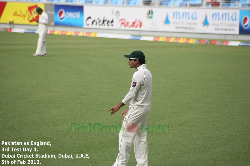 29.2. Umar Akmal