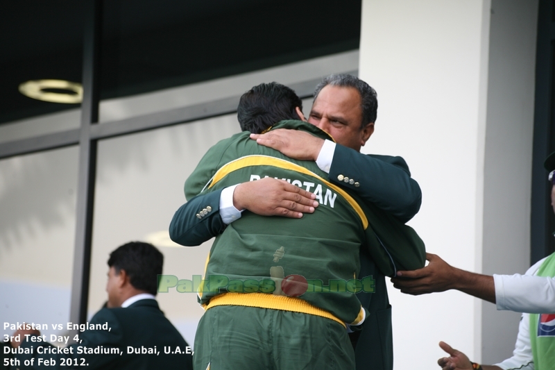 43. Mohsin Khan hugging