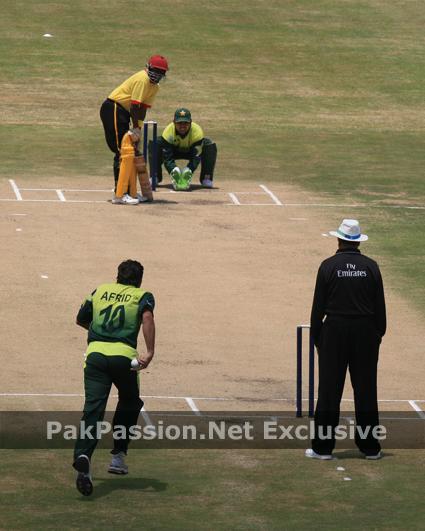 Afridi runs into Bowl