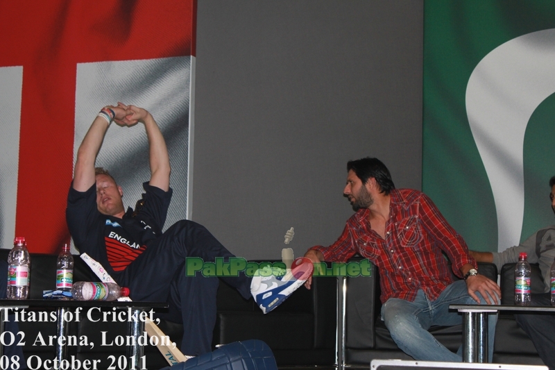 Andrew Flintoff &amp; Shahid Afridi