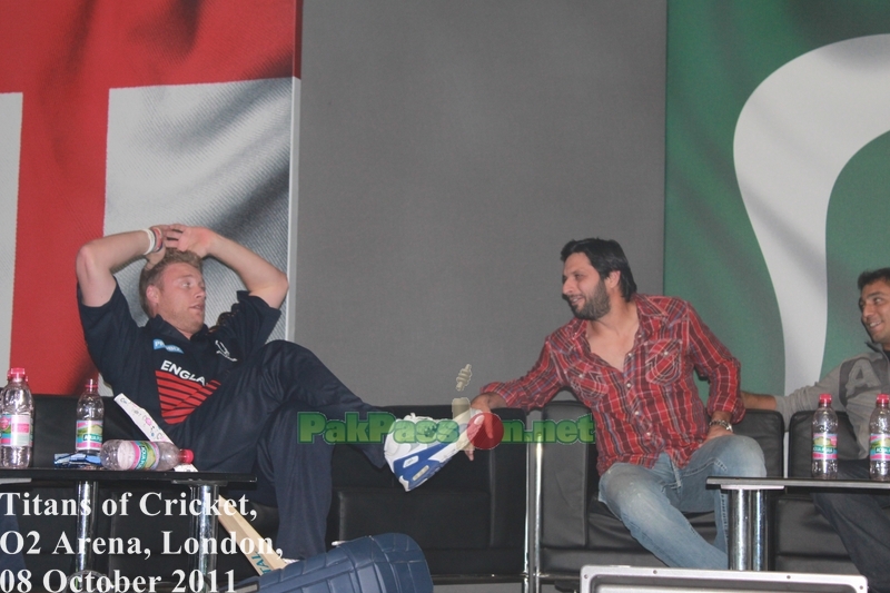 Andrew Flintoff, Shahid Afridi, Azhar Mahmood