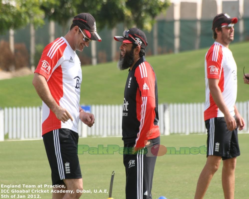 Andrew Strauss with Mushtaq Ahmed