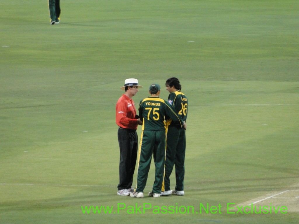 Australia v Pakistan, 1st ODI - 22/1/2010 @ The Gabba