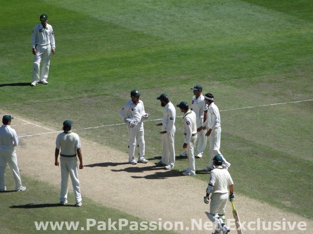 Australia v Pakistan, 1st Test - Day 1 @ The MCG