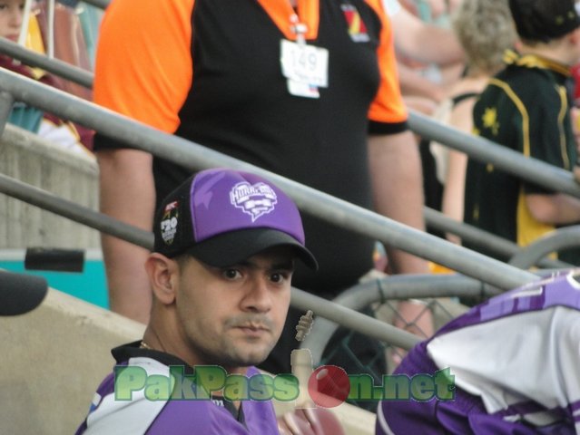 Big Bash: Brisbane Heat Vs Hobart Hurricane: 6th Jan 2012