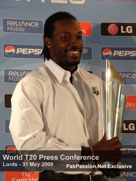 Chris Gayle with the 2009 ICC Twenty20 World Cup Trophy