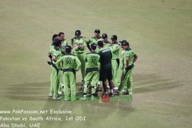 Coach Waqar Younis speaks with the team