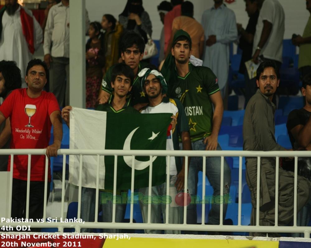 Dedicated Pakistan Team Supporters