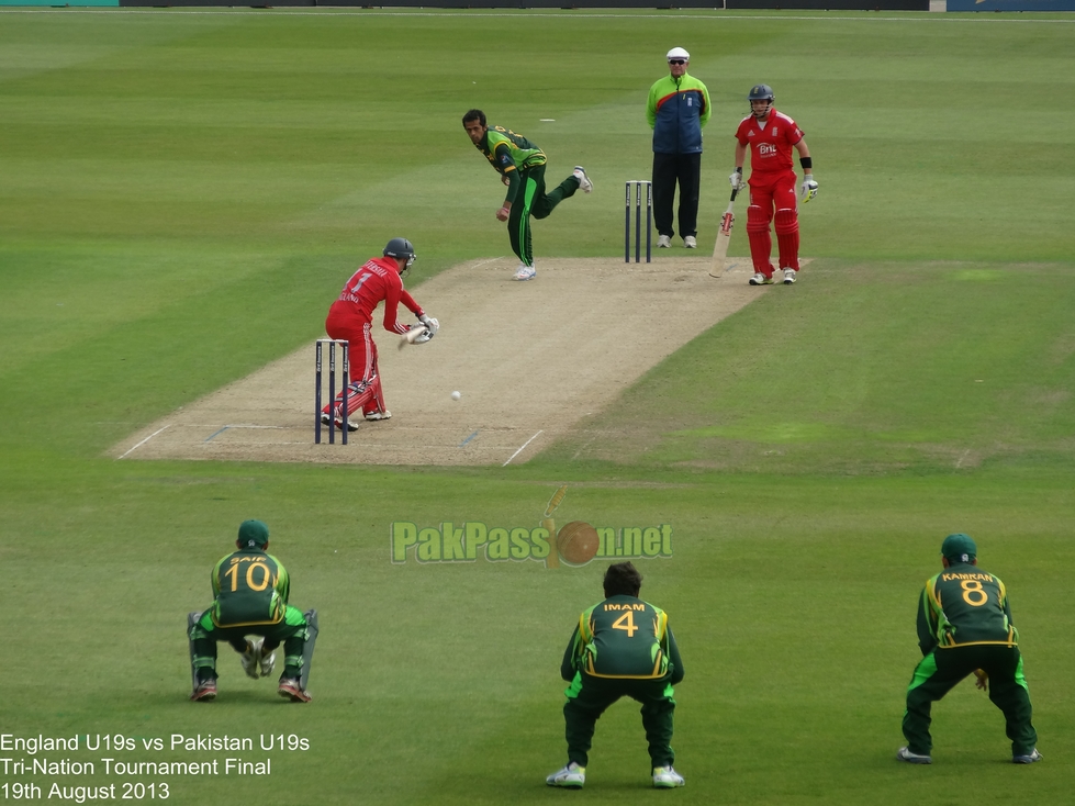 England U19 vs Pakistan U19 - Tri-Nation Final