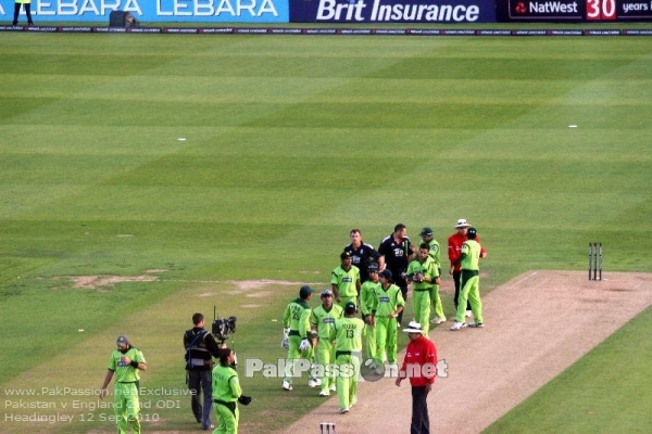 England vs Pakistan | 2nd ODI | Headingley | 12 September 2010