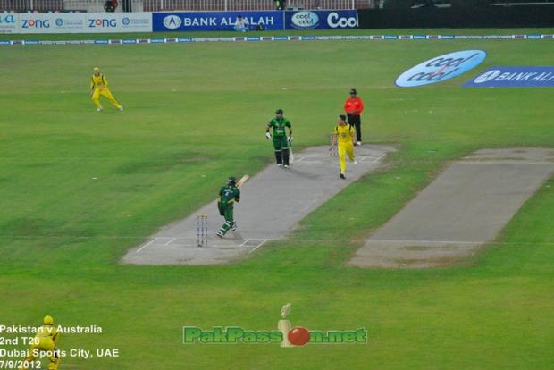 Hafeez playing shot