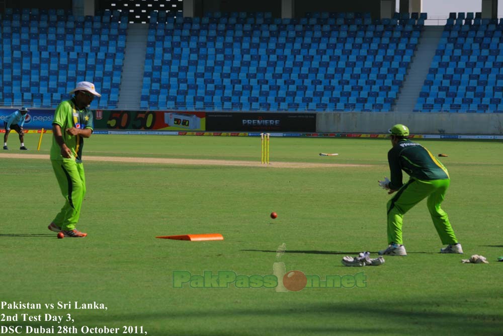 Ijaz Ahmed and Asad Ali during a practice session