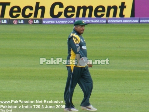 Intikhab Alam monitors the warmups
