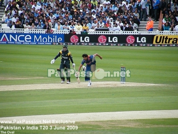 Ishant Sharma in his follow through