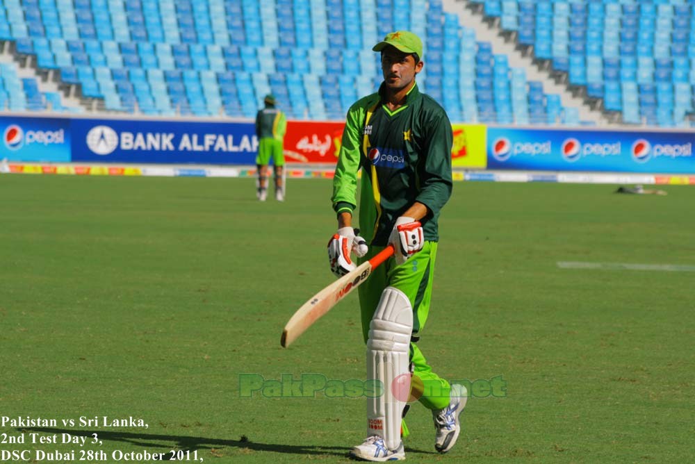 Junaid Khan practicing his batting