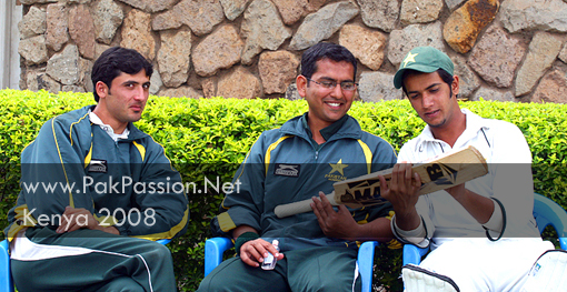 Junaid Khan, Saboor Ahmed and Imad Wasim