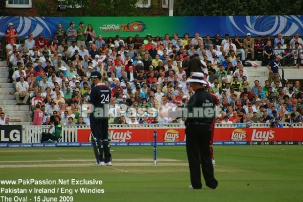 Kevin Pietersen gets ready to face another ball