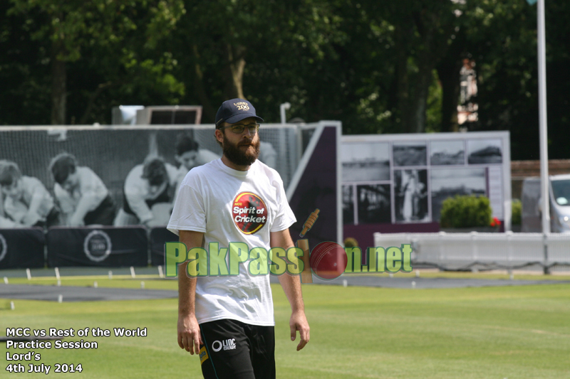 MCC vs Rest of the World - Practice Session