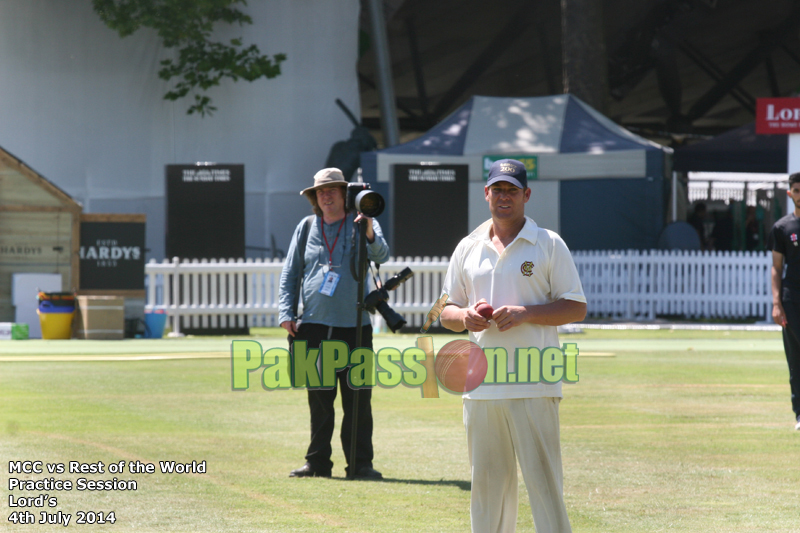 MCC vs Rest of the World - Practice Session