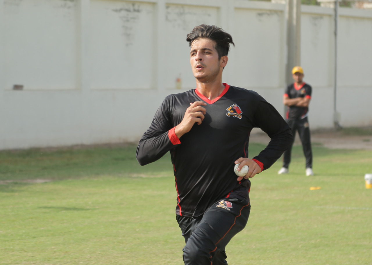 Mir Hamza practicing his bowling