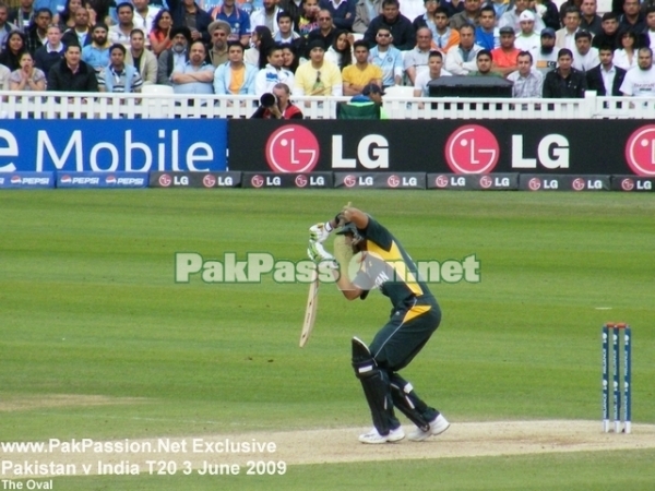 Misbah ul Haq defends one to the offside