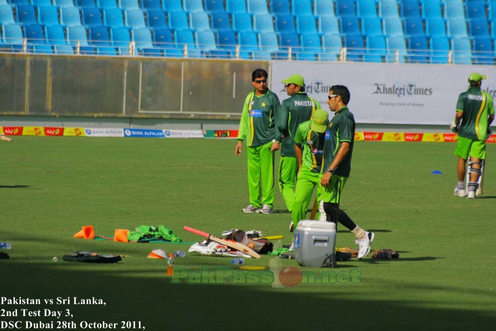 Mohsin Khan and Umar Gul during a practice session