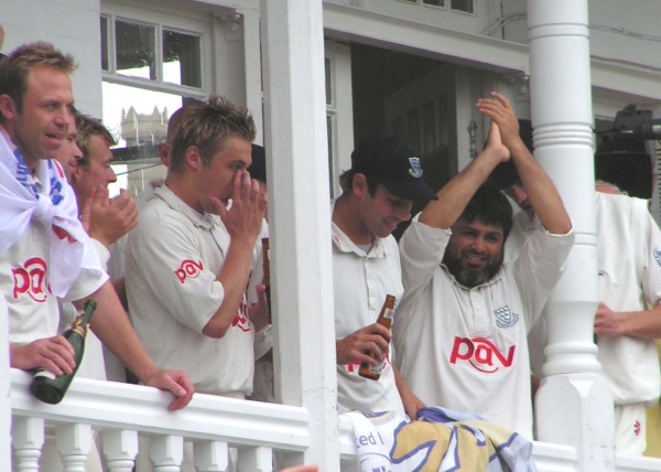 Mushy salutes supporters after winning Championship