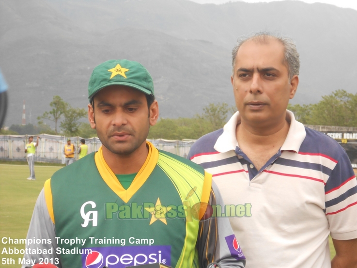 Nadeem Sarwar and Mohammad Hafeez